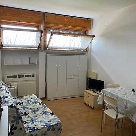 Lorenzo House Cisanello Apartment